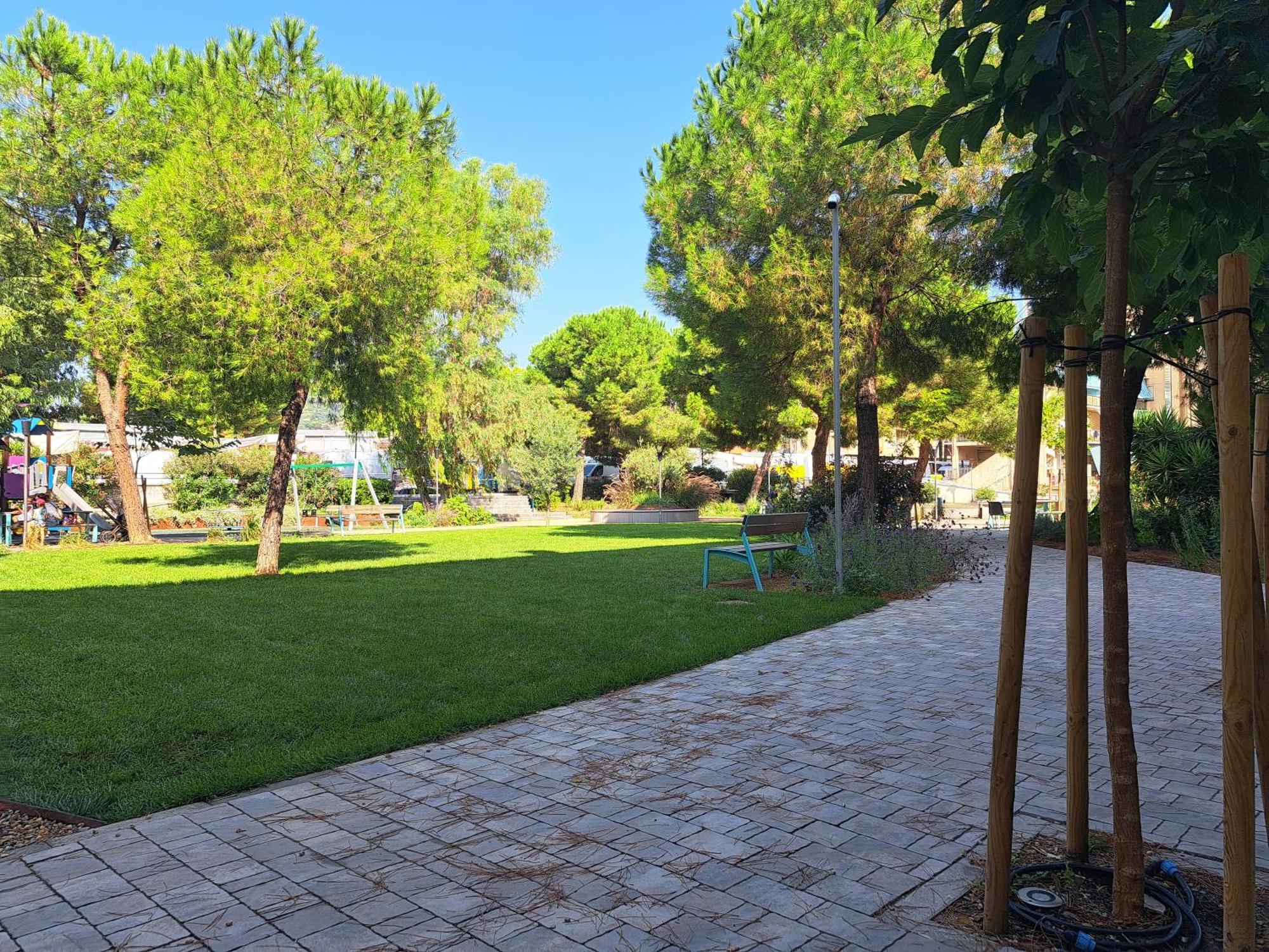 Appartamento - Terrazzo Vivibile Vista Mare, Wi-Fi Gratuito Vallecrosia Exterior photo