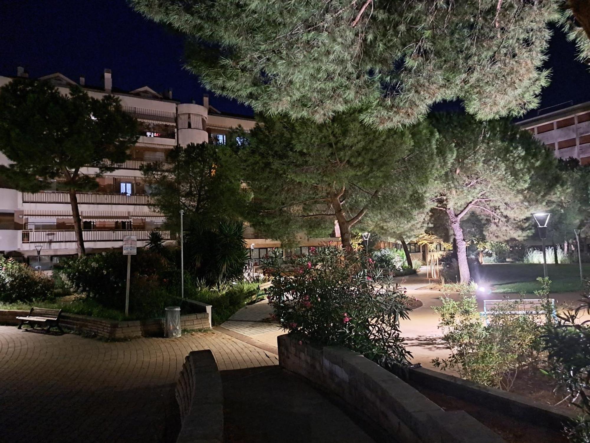 Appartamento - Terrazzo Vivibile Vista Mare, Wi-Fi Gratuito Vallecrosia Exterior photo
